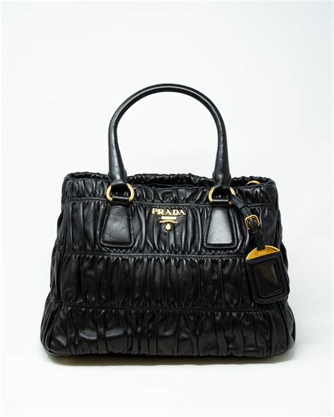 prada gaufre leather bag|prada tasche damen.